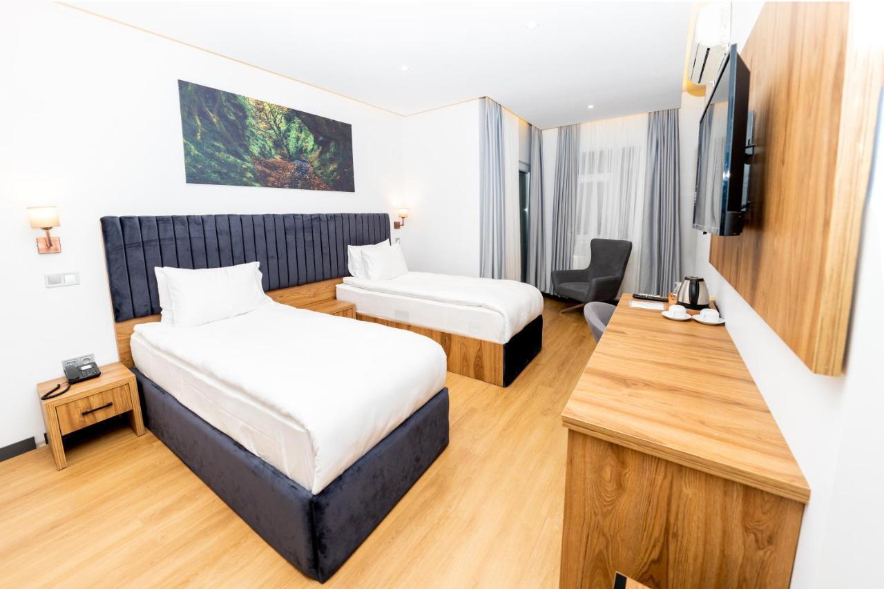 Business Life Hotel Bakirkoey Istanboel Buitenkant foto