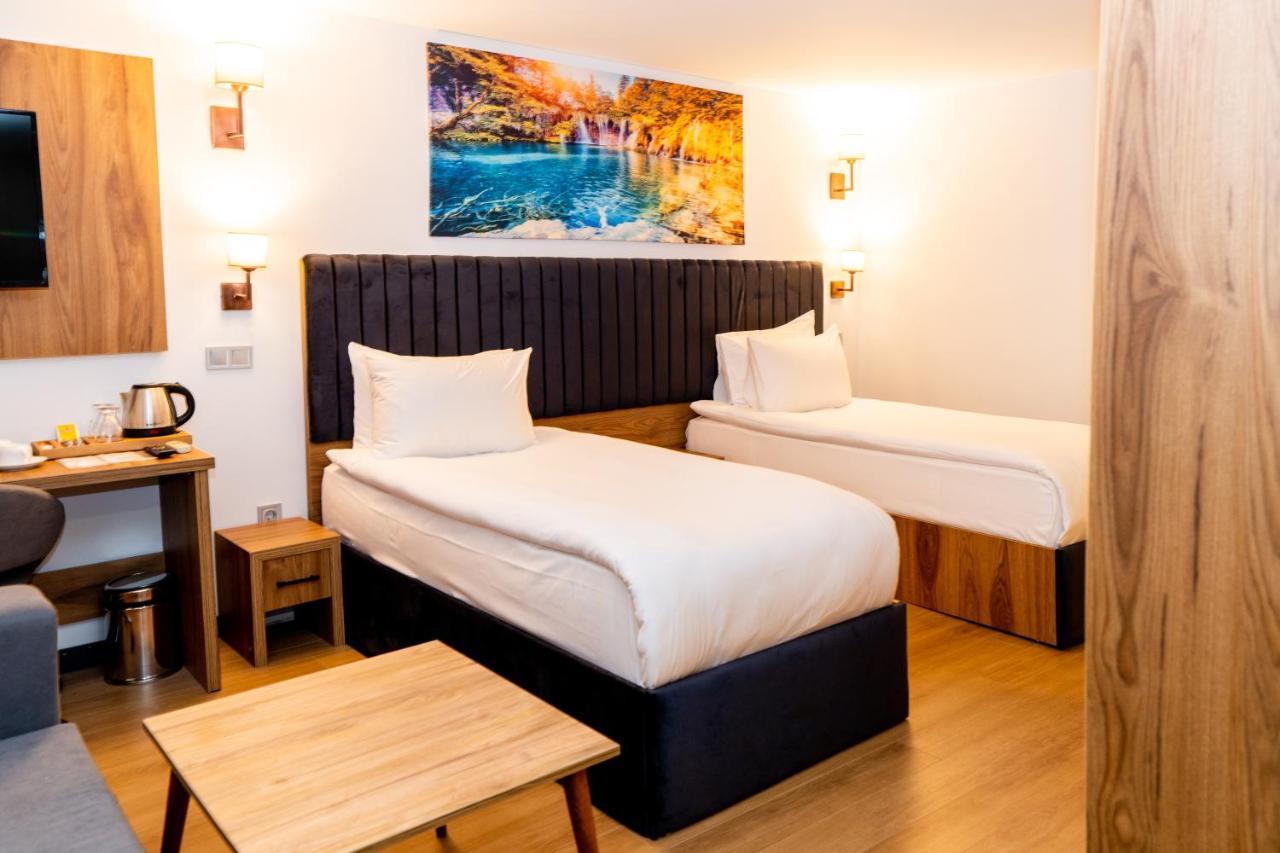 Business Life Hotel Bakirkoey Istanboel Buitenkant foto