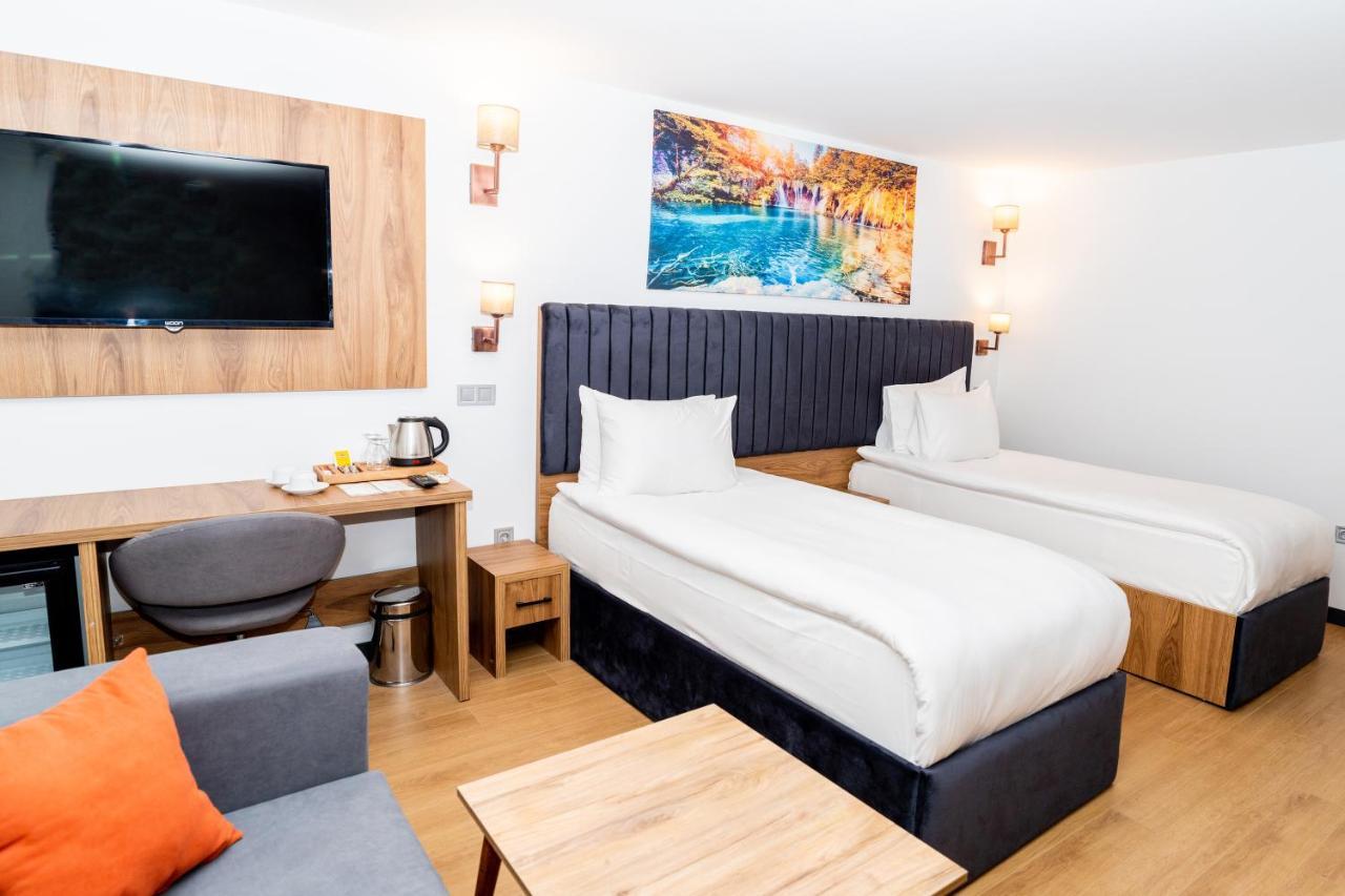 Business Life Hotel Bakirkoey Istanboel Buitenkant foto